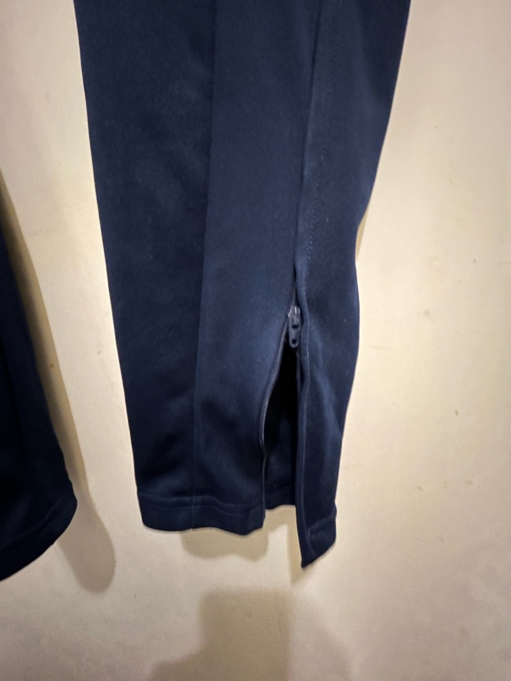 Adidas Plus Size Women’s Joggers/Track Pants, Navy Blue W/White Stripes, Sz 2X - Picture 3 of 8